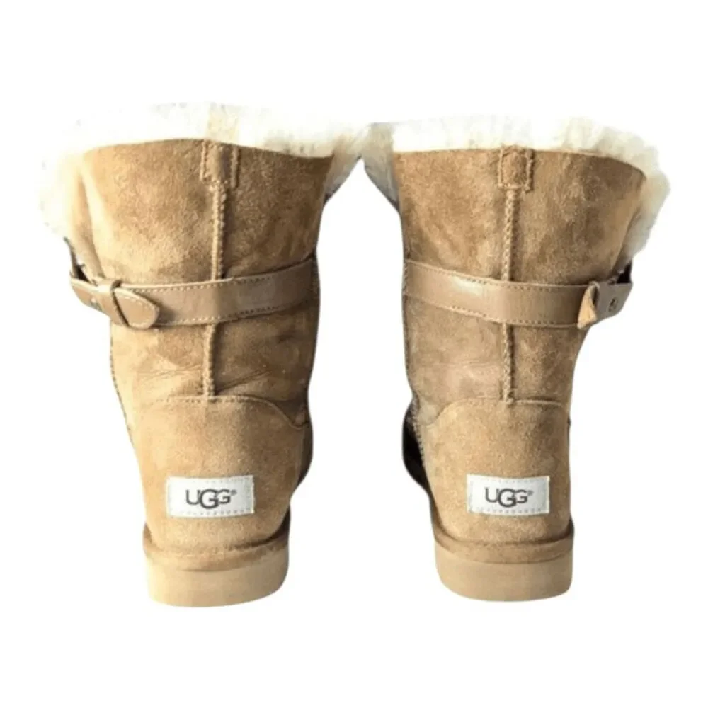 UGG Nash 'Chestnut' Winter Boot Size 6